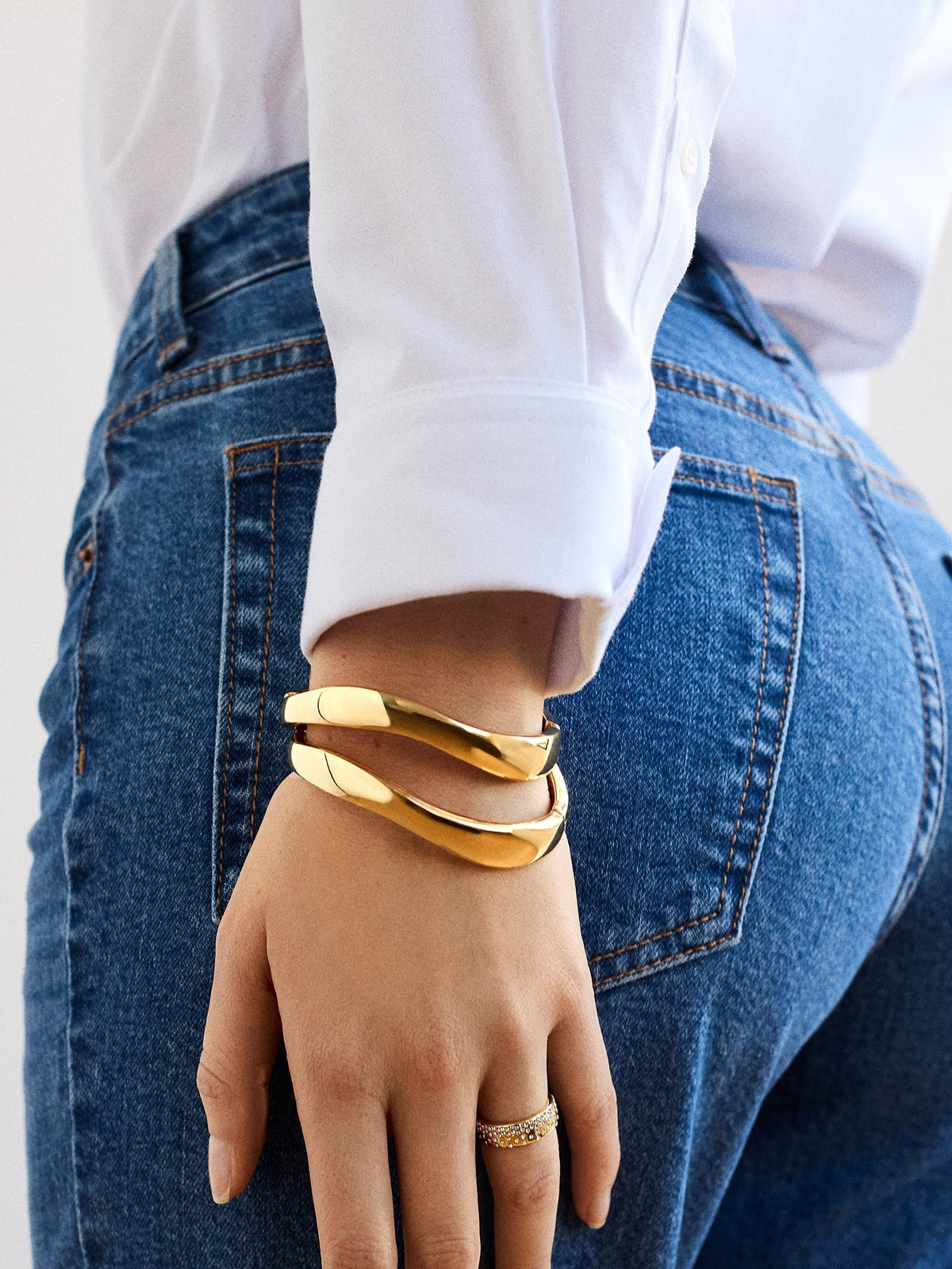 Natalia Wavy Hinge Bangle Set - Gold