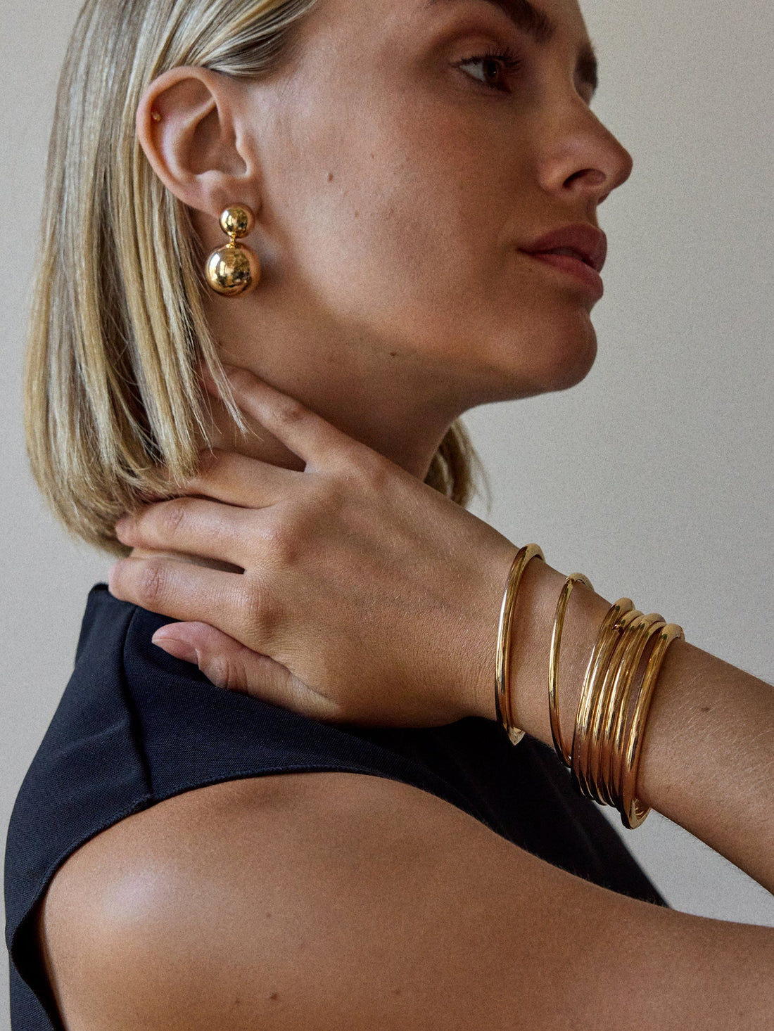 Ann Drop Earrings - Gold Ann Earrings