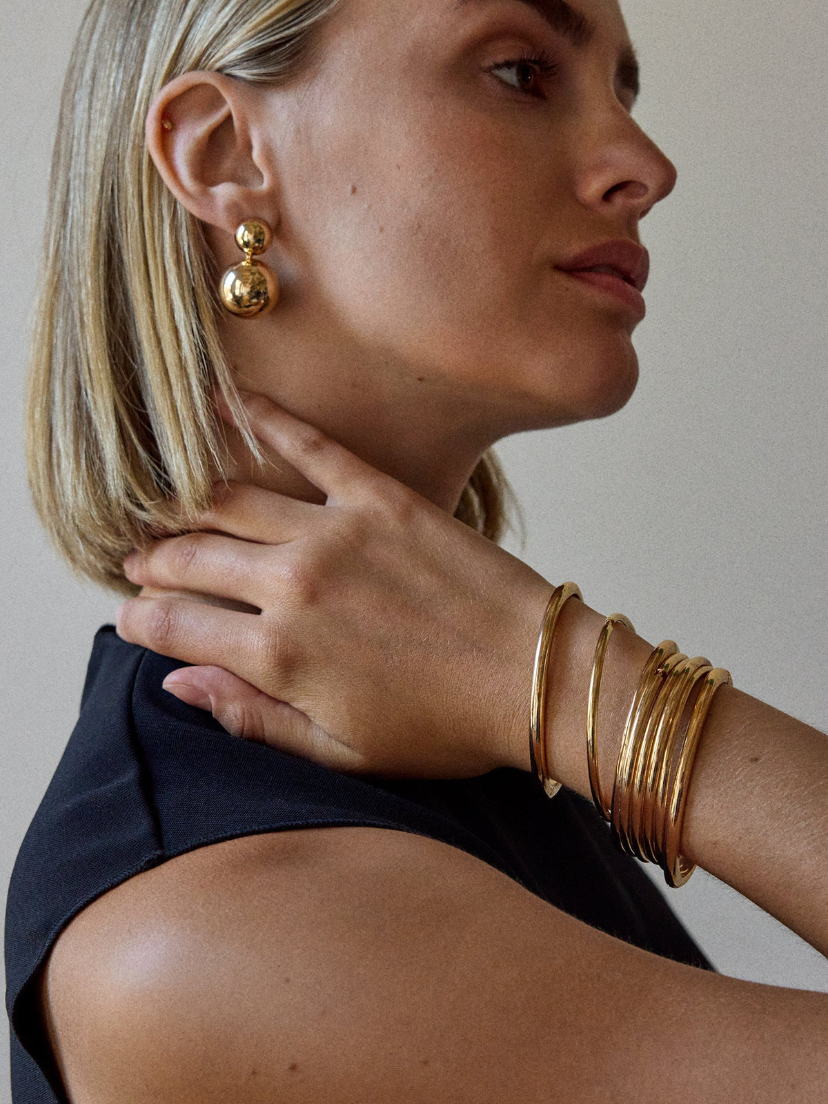 Ann Drop Earrings - Gold Ann Earrings