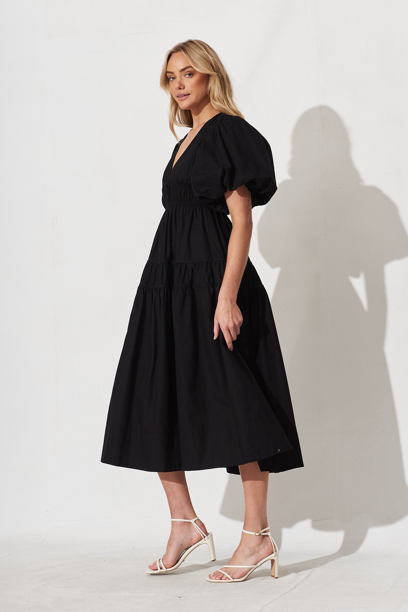 Amalie Midi Dress In Black Cotton