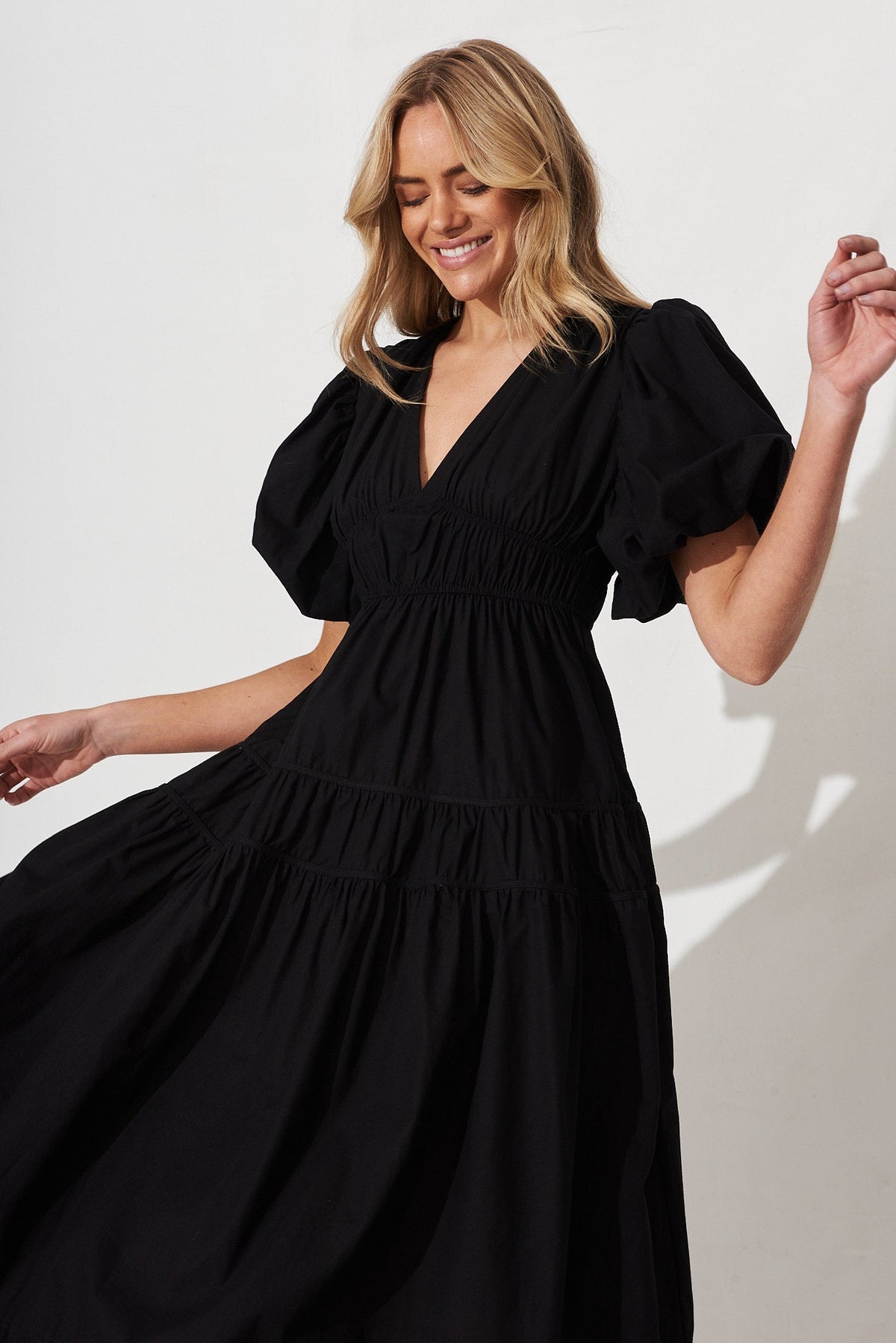Amalie Midi Dress In Black Cotton