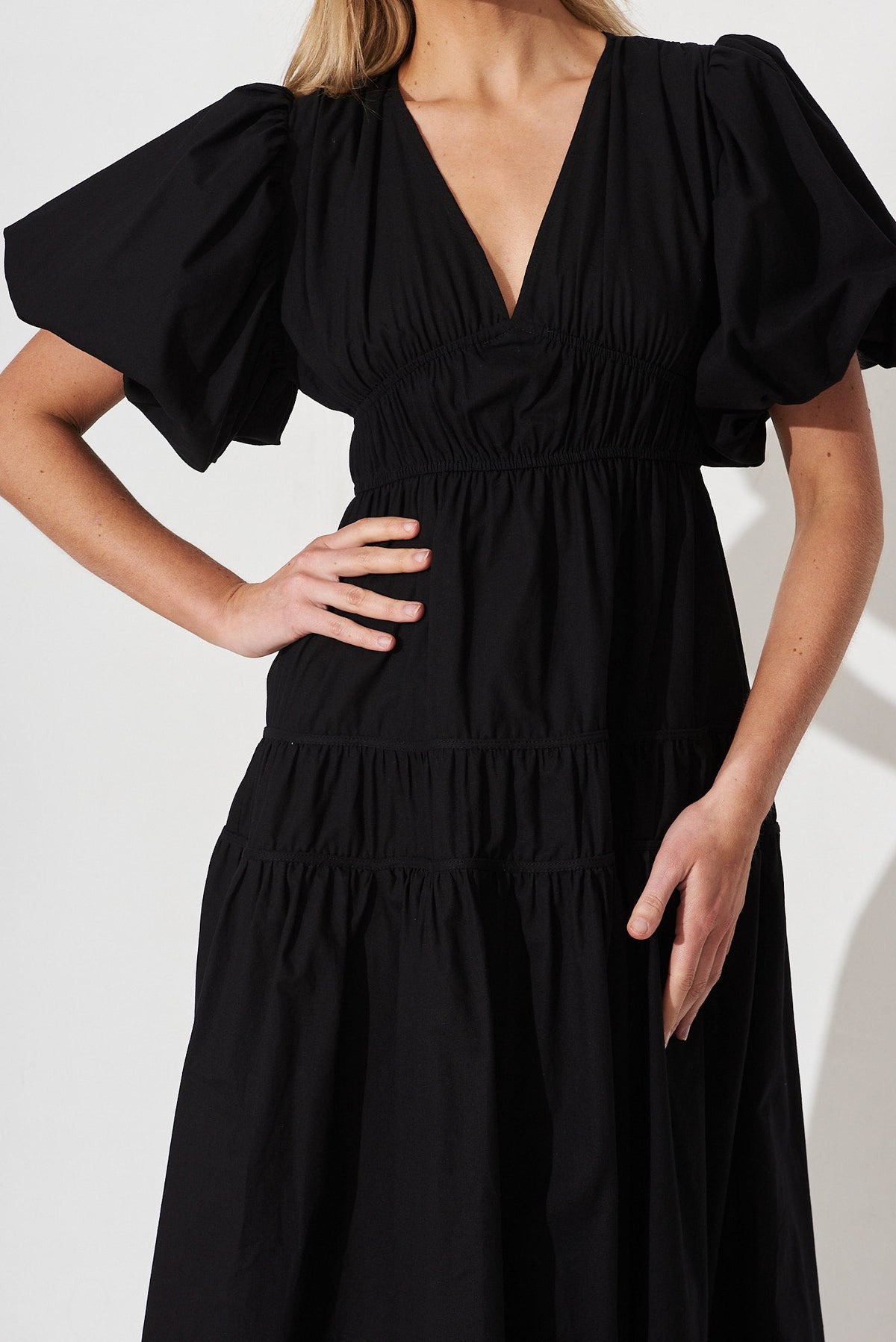 Amalie Midi Dress In Black Cotton