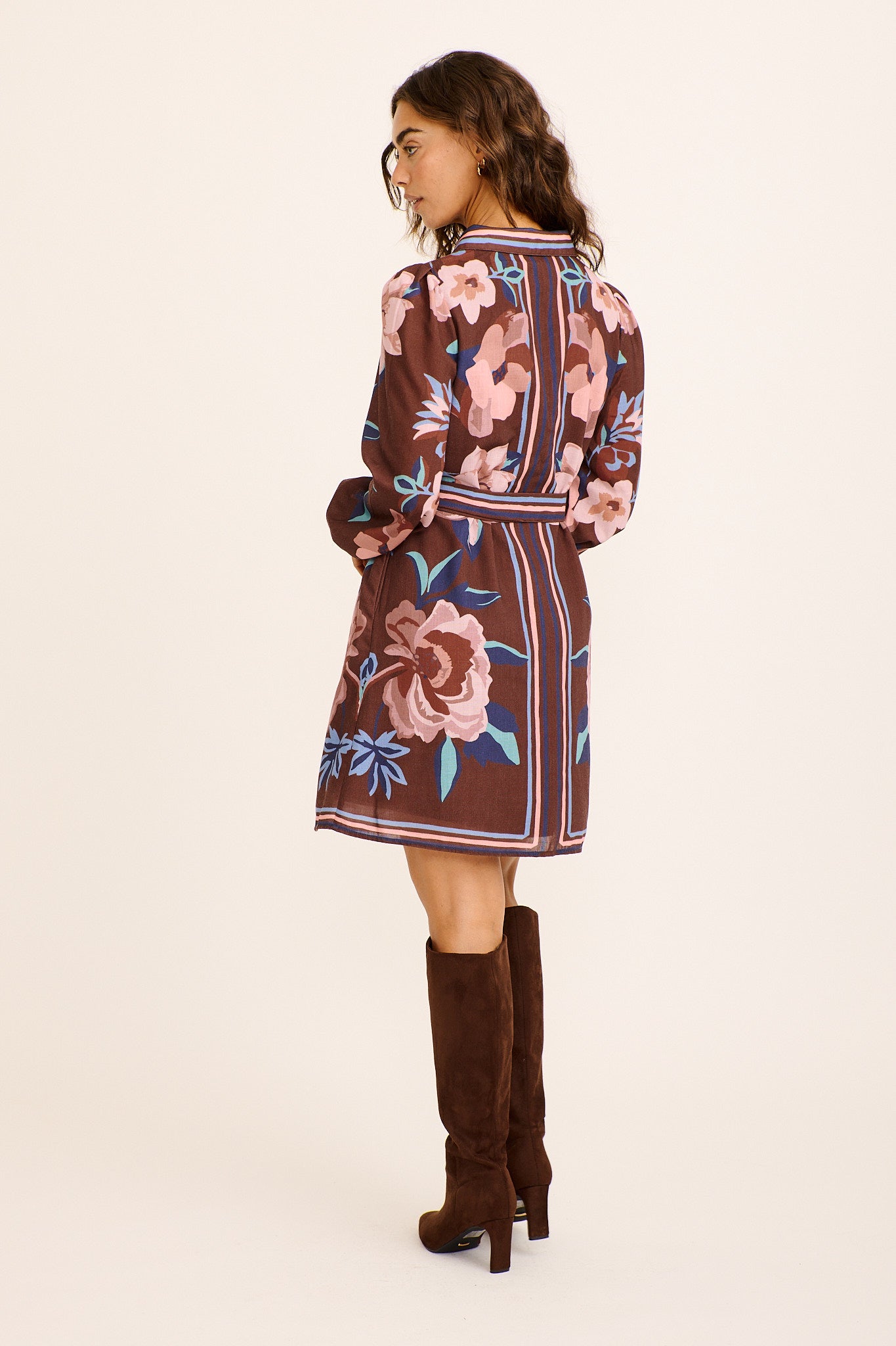 Caylee Shirt Dress in Chocolate Border Print Linen Blend