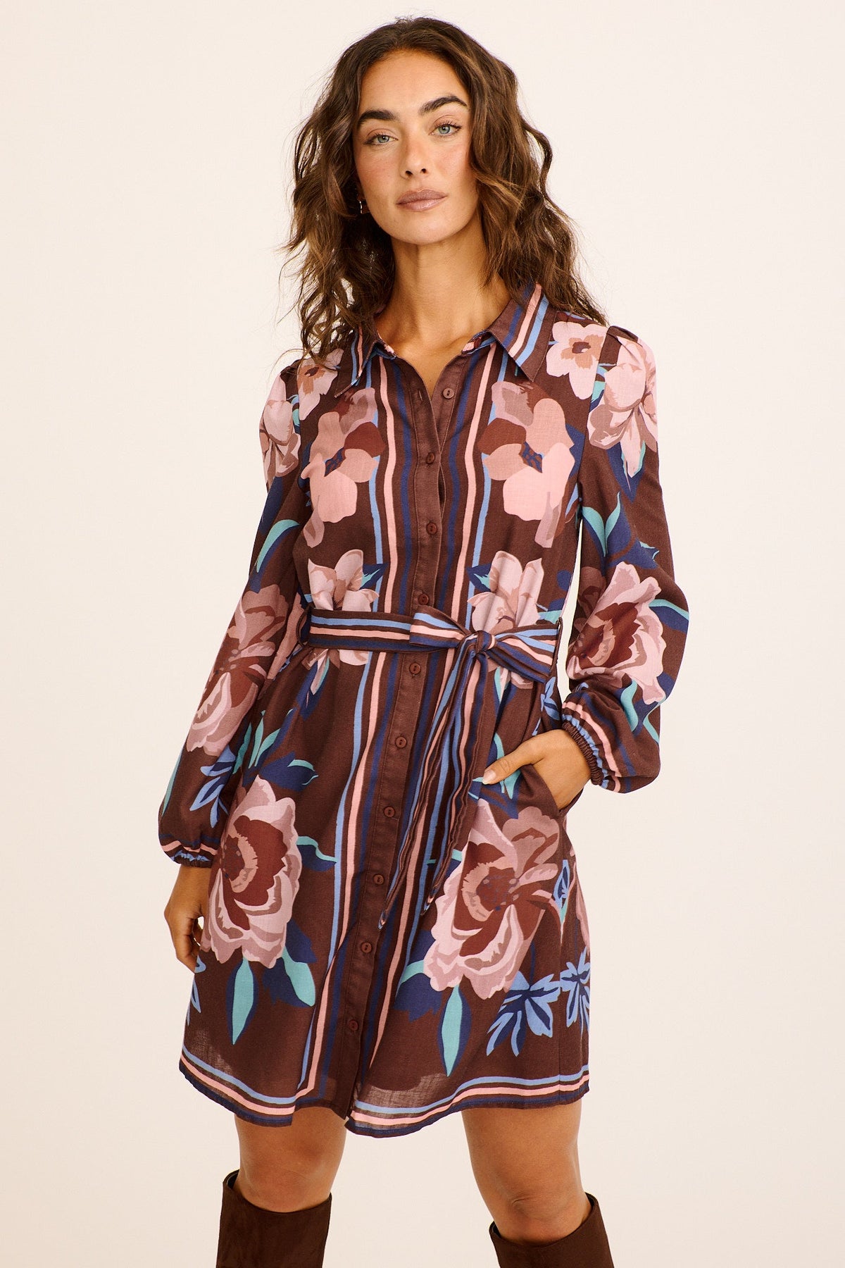 Caylee Shirt Dress in Chocolate Border Print Linen Blend