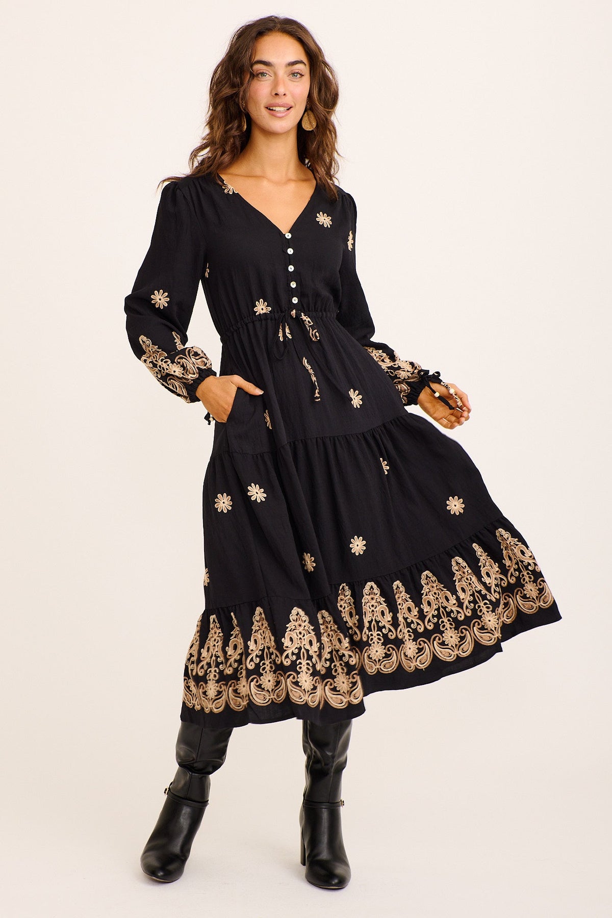 Cantine Midi Dress in Black with Chocolate Embroidery
