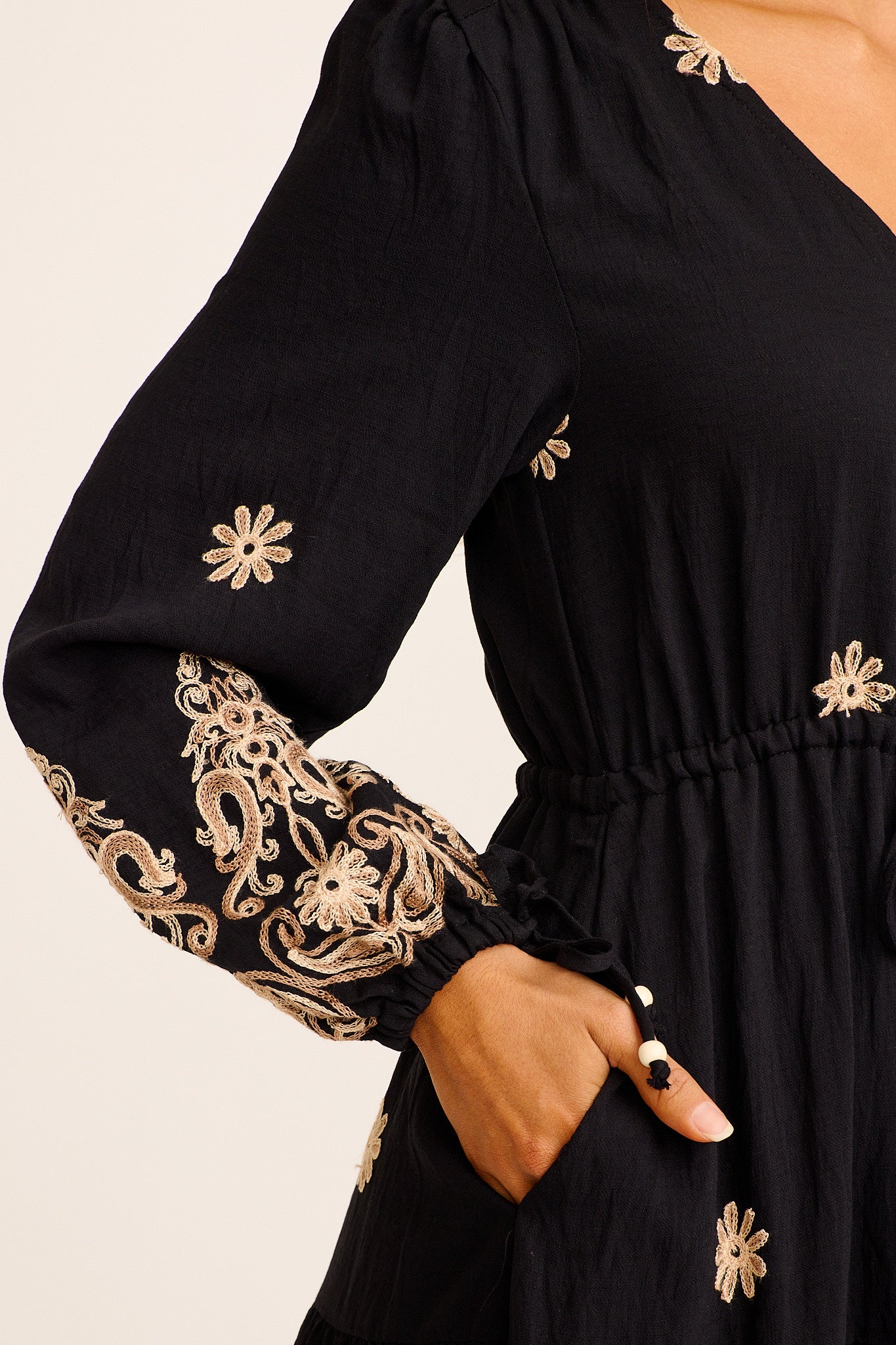 Cantine Midi Dress in Black with Chocolate Embroidery
