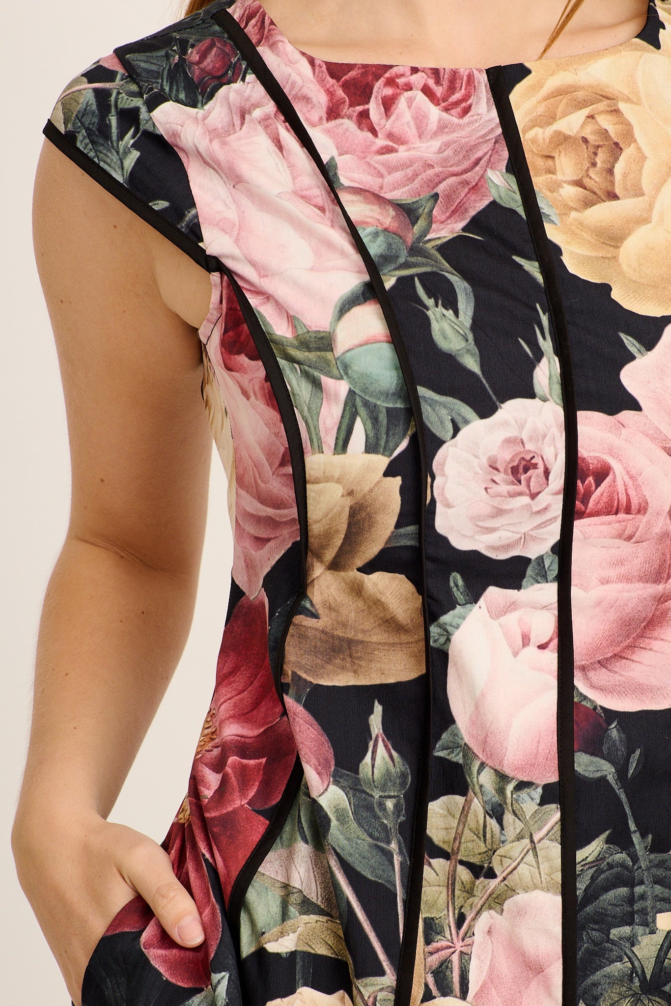 Botanica Maxi Dress in Black Floral Cotton