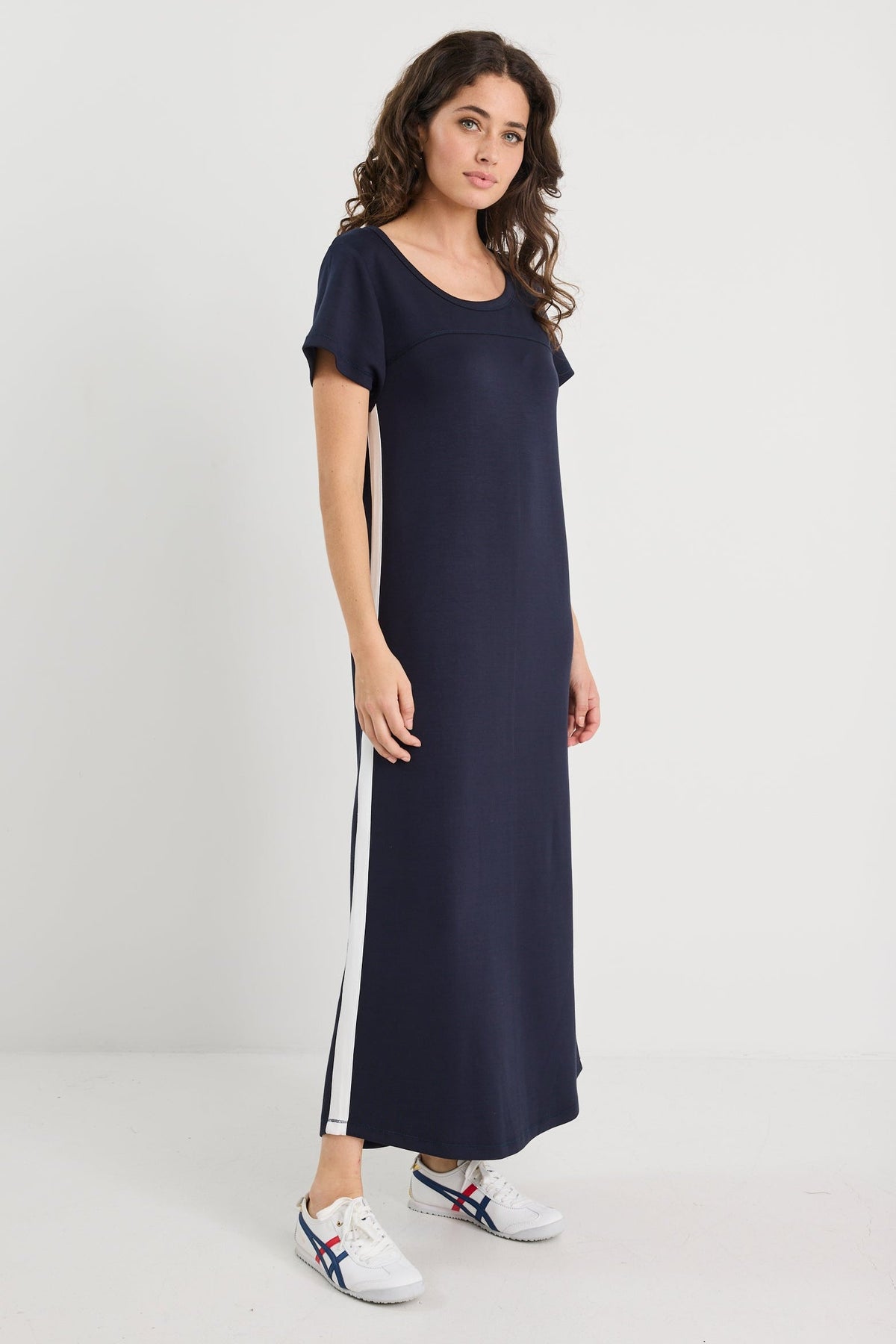 Ballad Ink Side Stripe Crew Neck Knit Maxi Dress