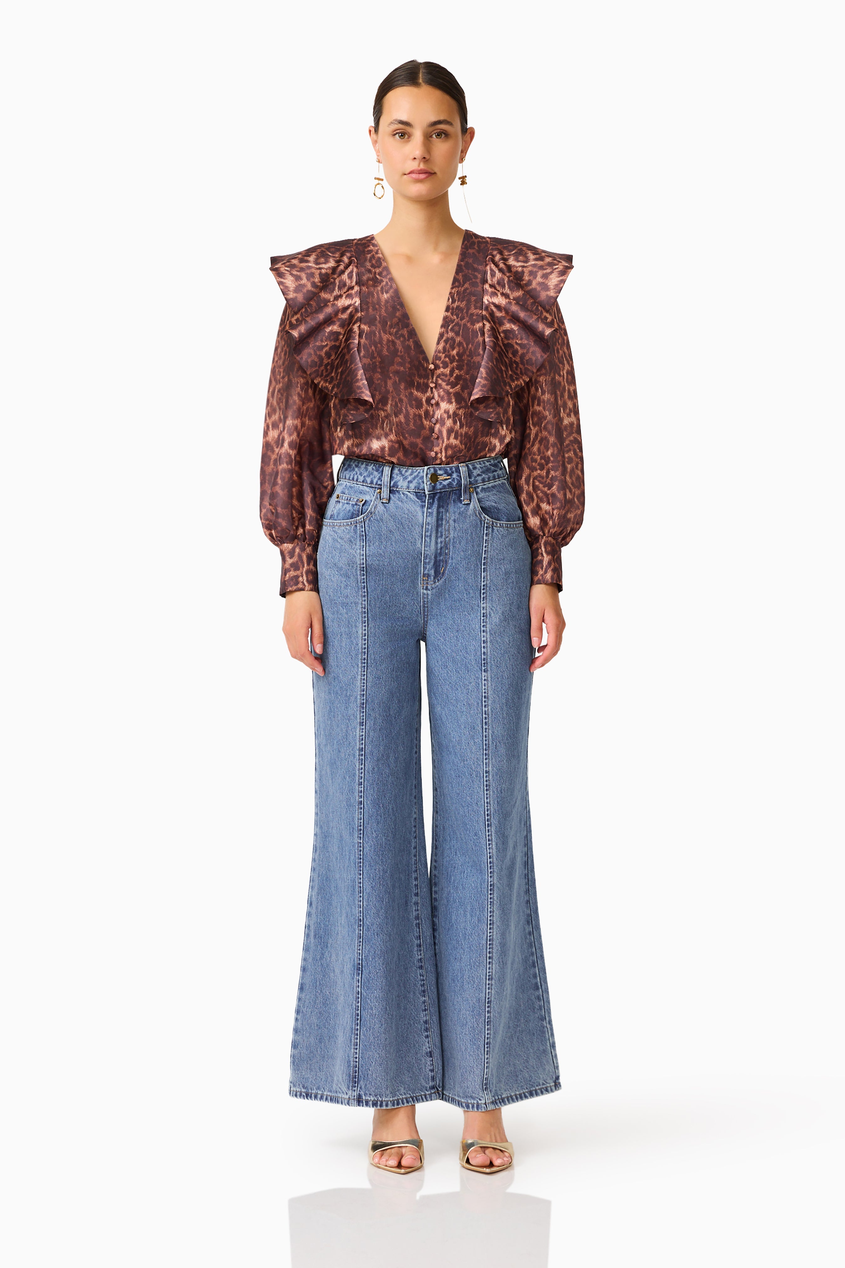 CURAAE Zamira Bell Sleeve Blouse in Brown Multi