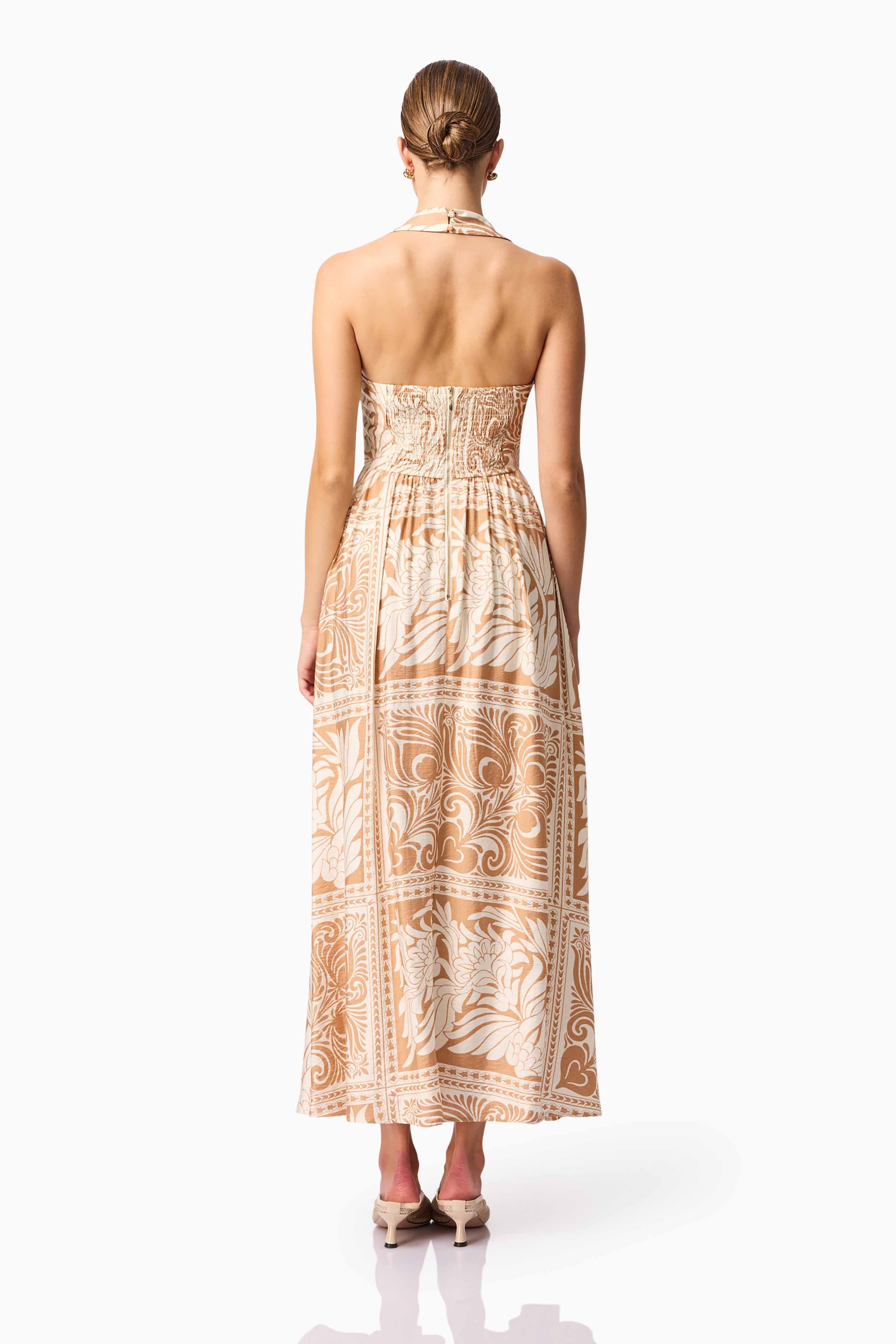 CURAAE Sandi Collar Midi Dress in Beige
