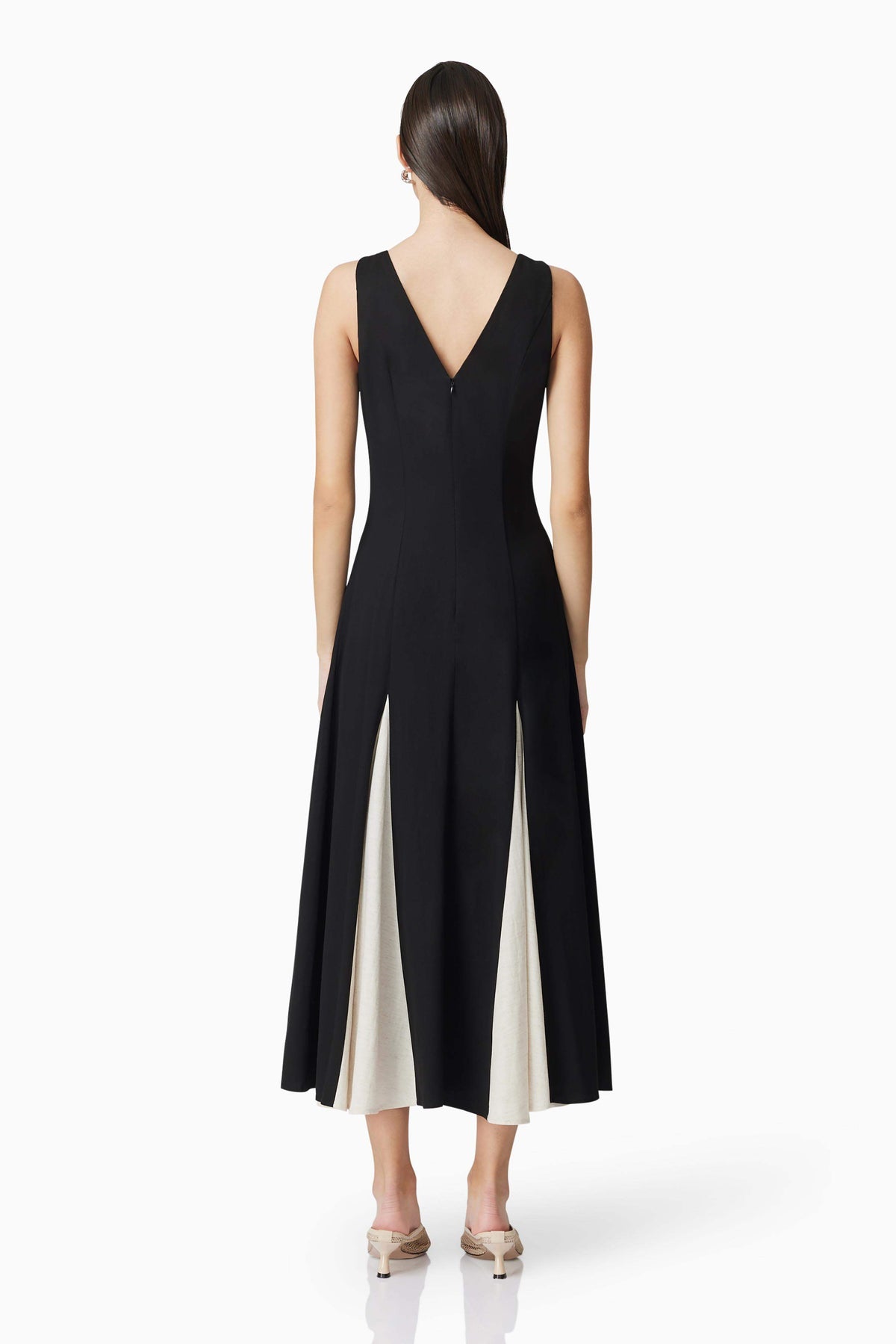 CURAAE Vera Midi Dress In Black & White