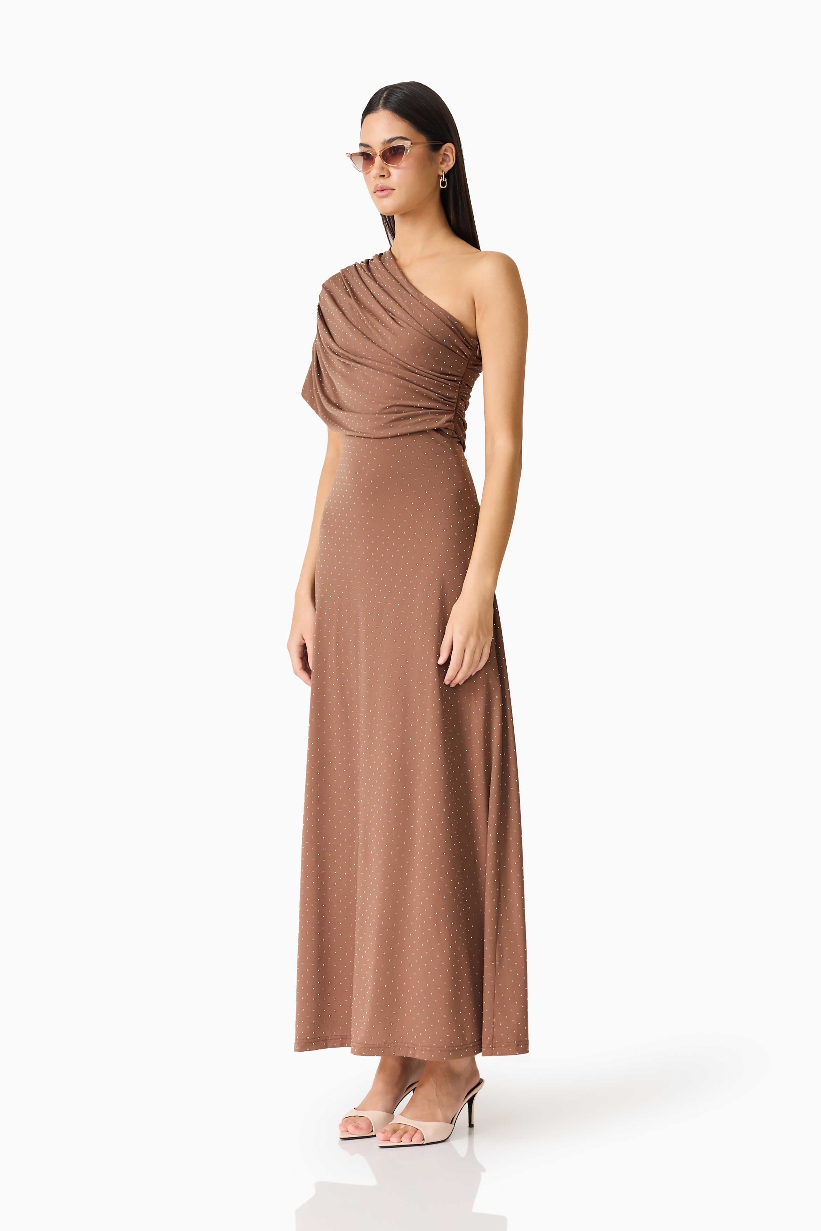 CURAAE Gizelle Maxi Dress in Brown