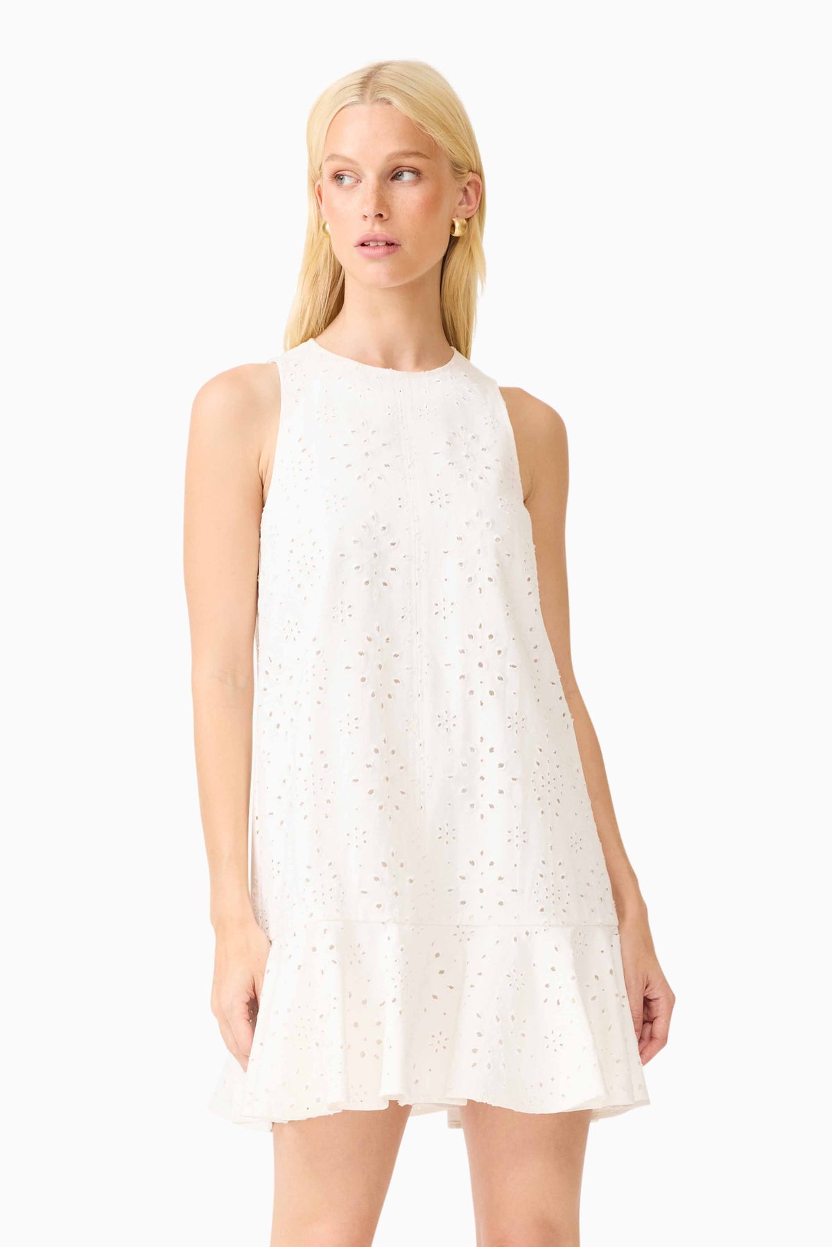 CURAAE Sierra Mini Shift Dress in White