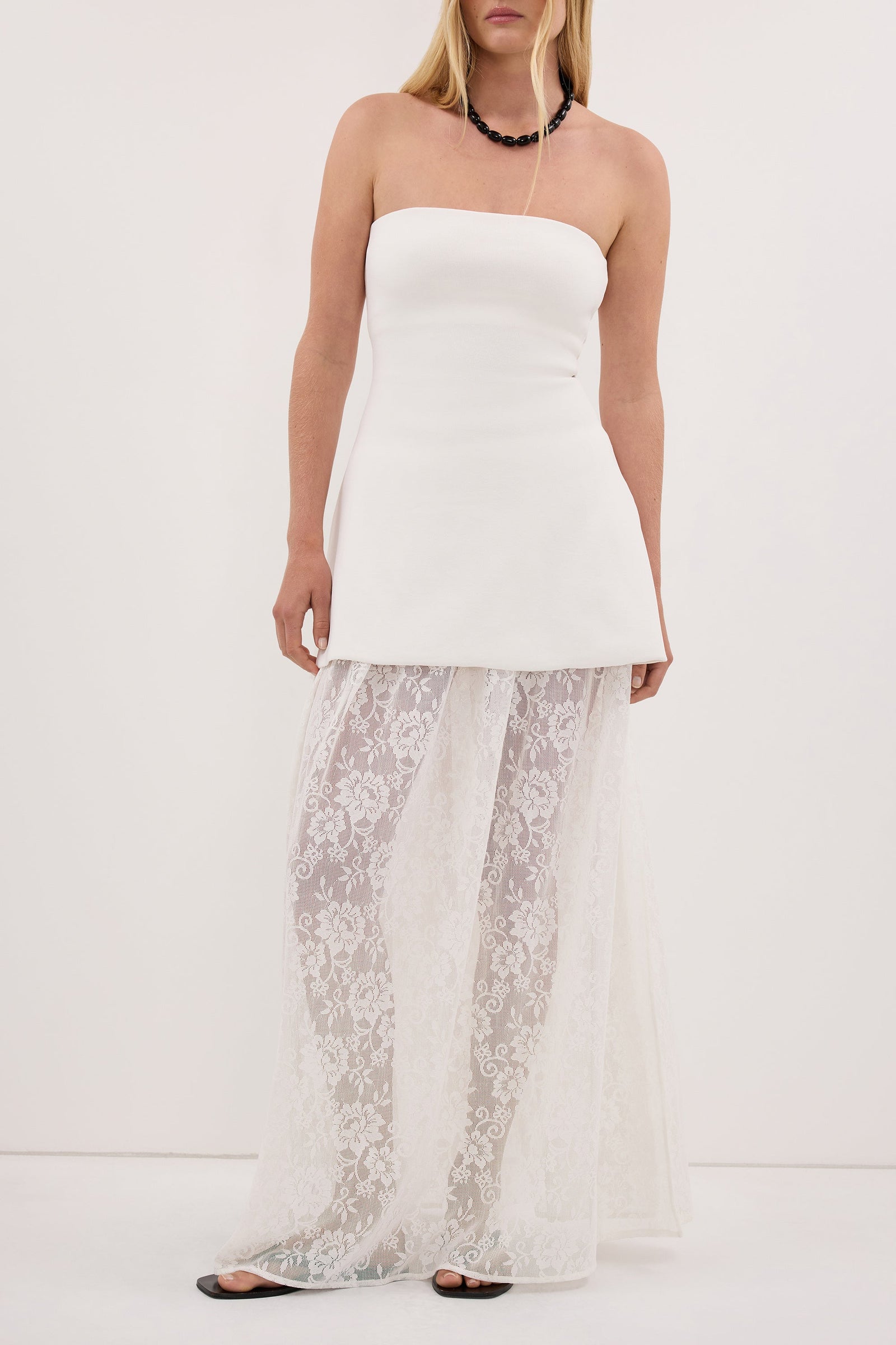 ANYA WHITE LACE MAXI SKIRT