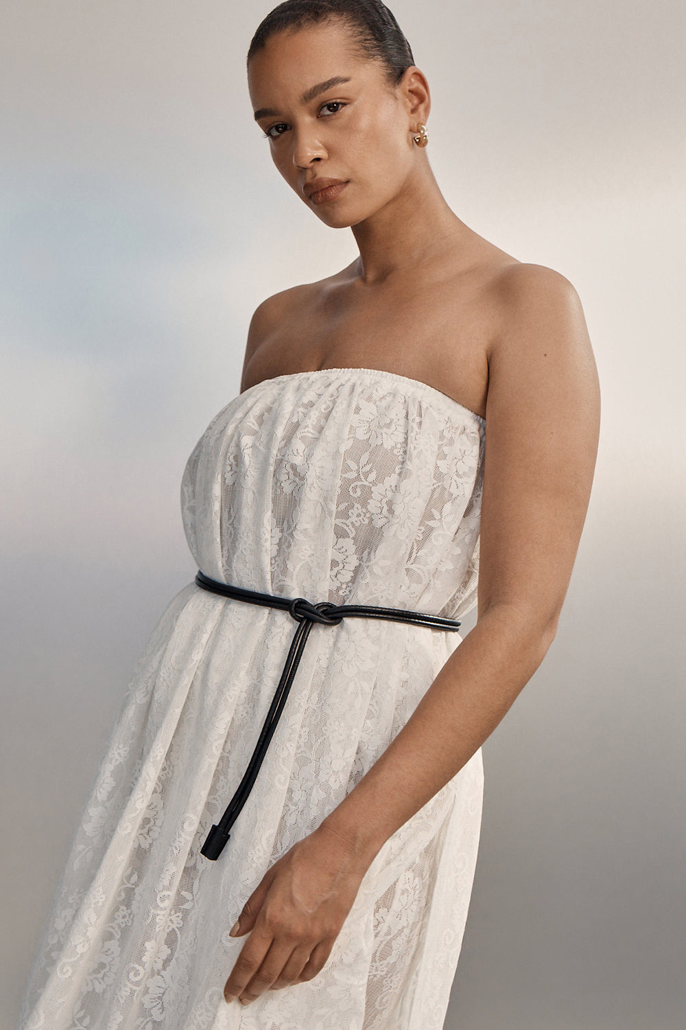 ANYA WHITE LACE MAXI SKIRT