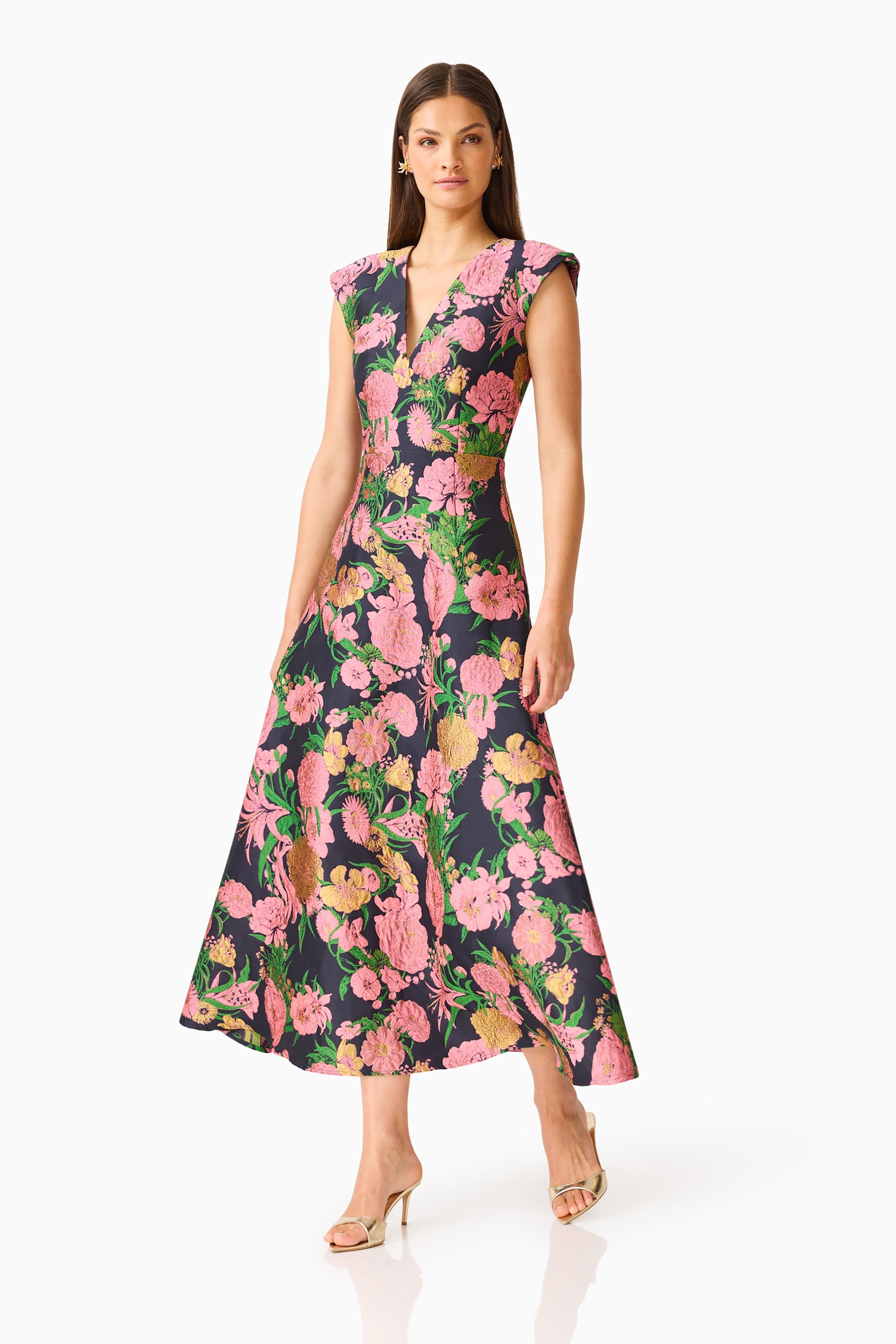 Eclore V-Neck Maxi Dress in Pink & Black Floral