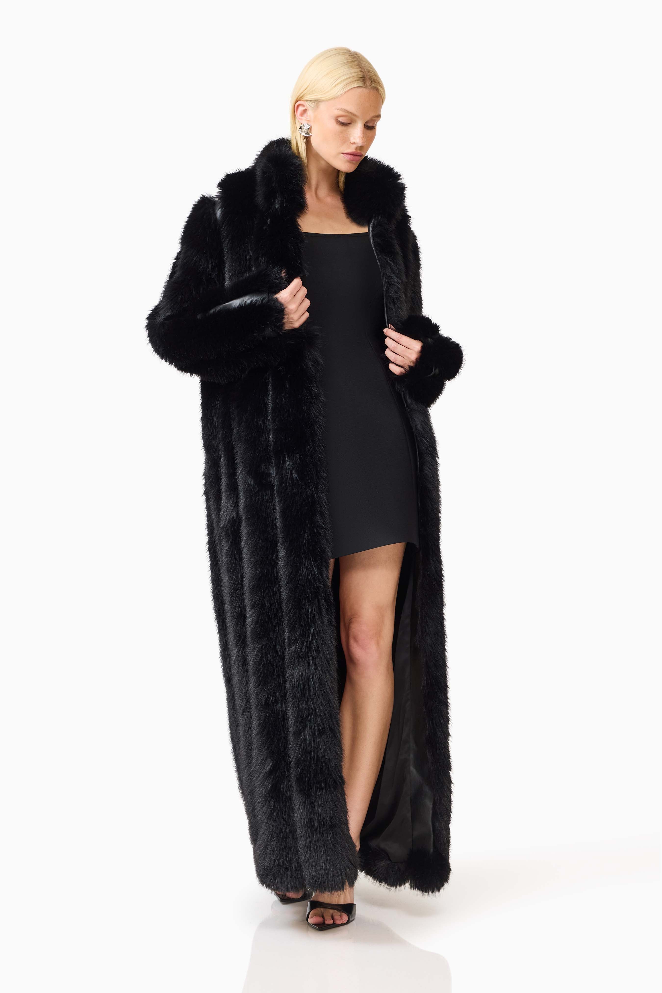 Lux Faux Fur Coat in Black