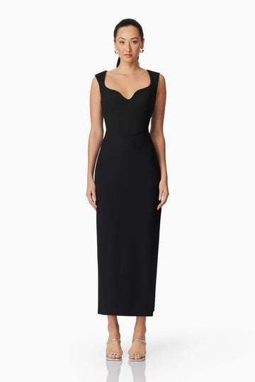 Gia Fitted Gown in Black