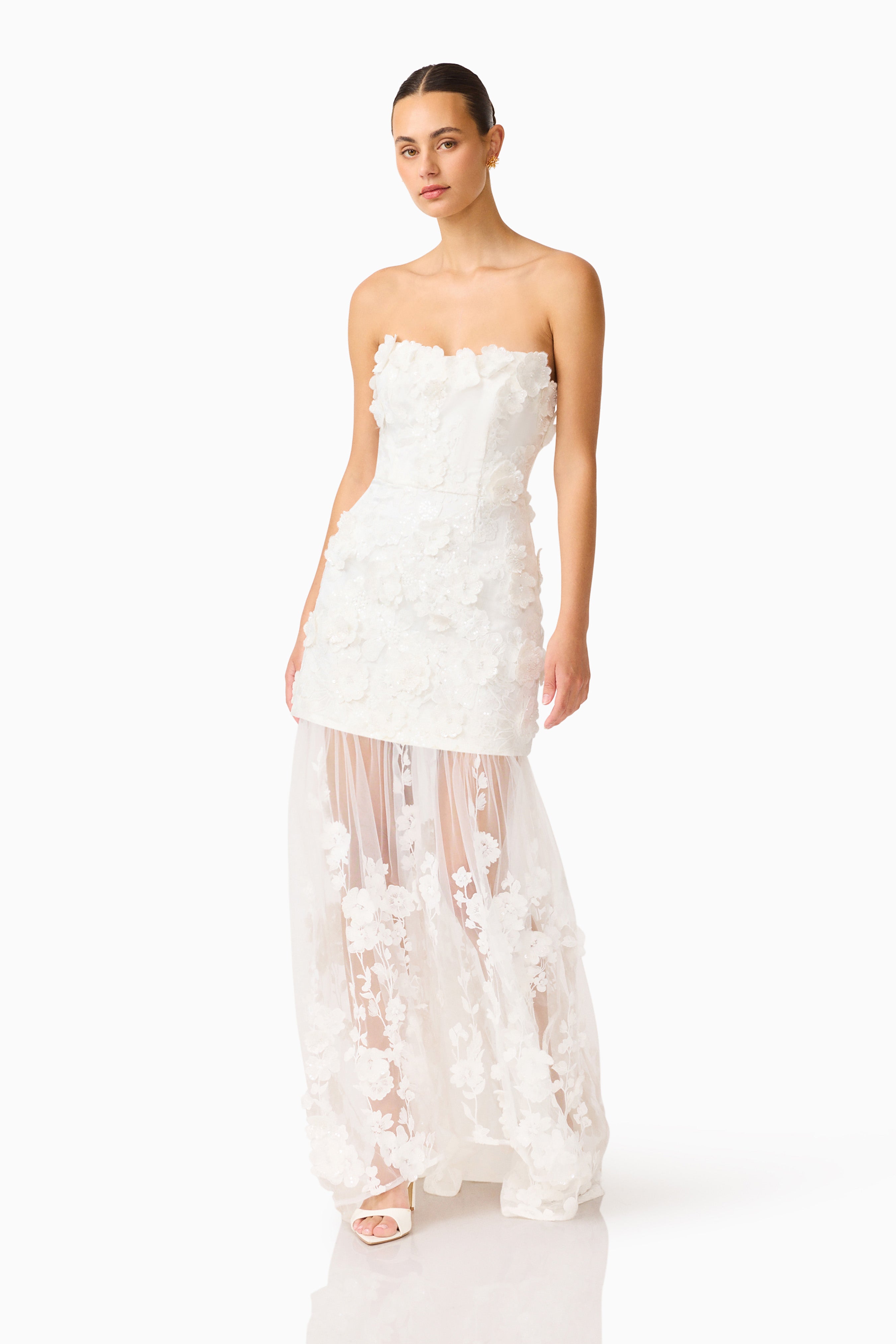 Lorina Sweetheart Gown in White