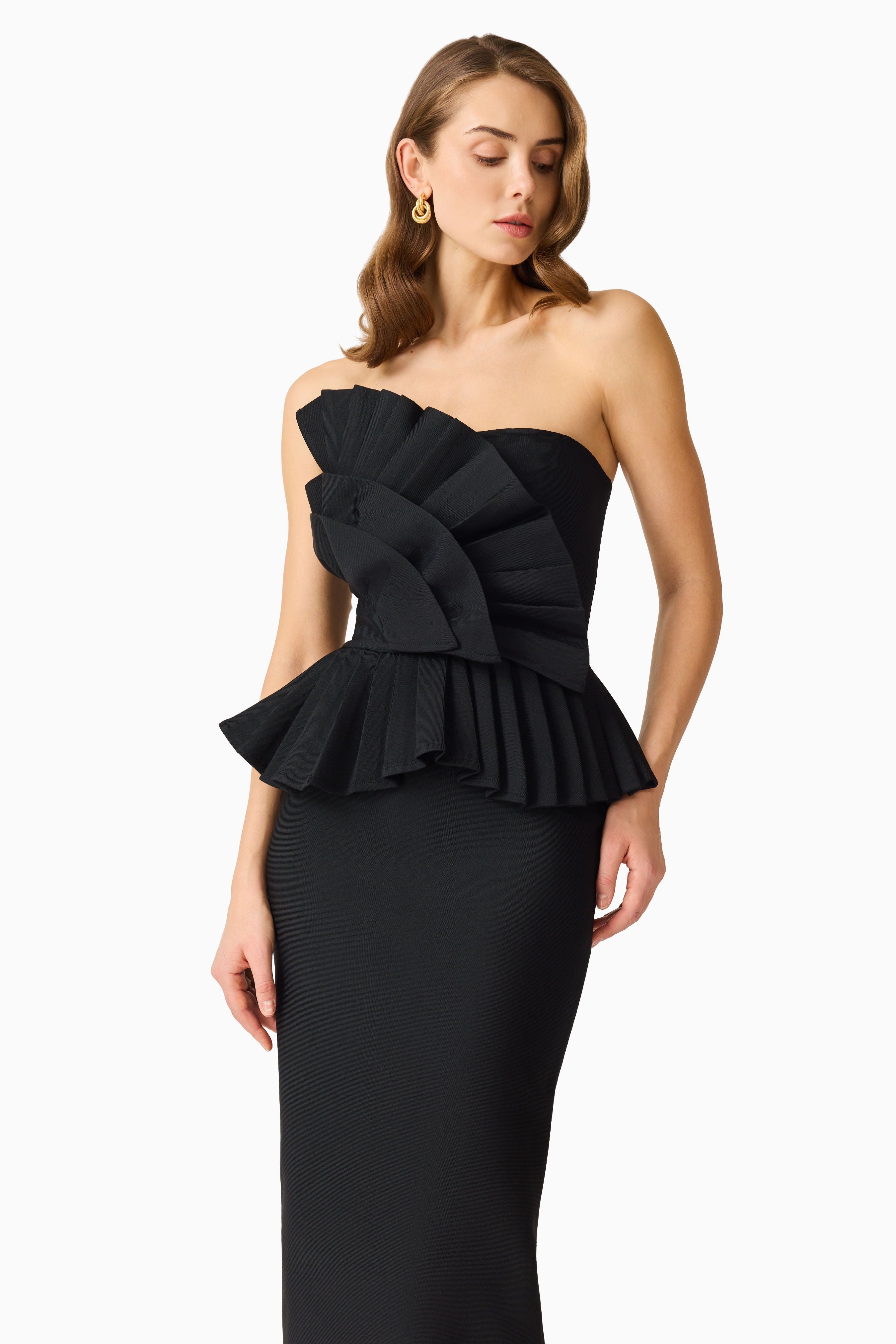 Orelia Pleated Midi Dress in Black