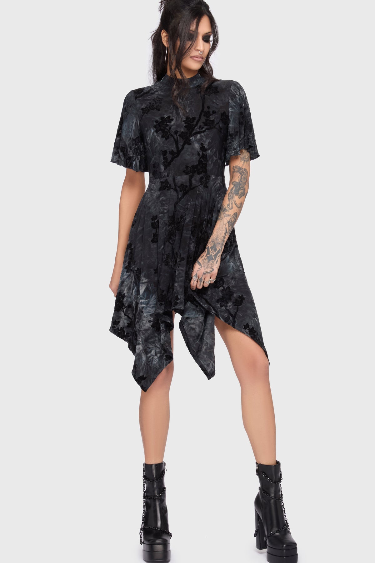 Midnight Vale Short Sleeve Midi Dress