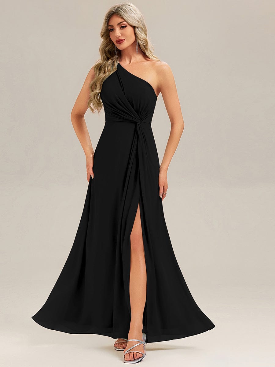 ever ANIKA|Gathered Chiffon Sleeveless Bridesmaid Dress