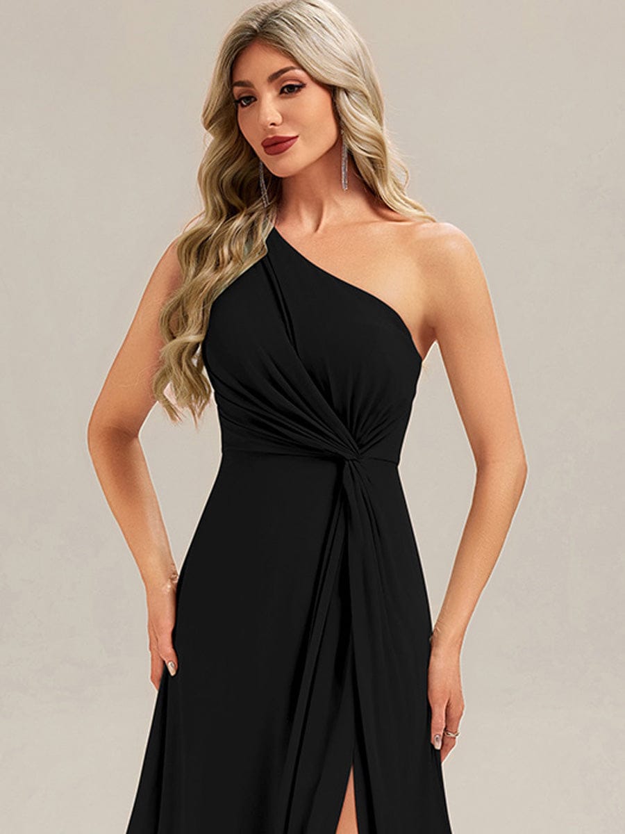 ever ANIKA|Gathered Chiffon Sleeveless Bridesmaid Dress