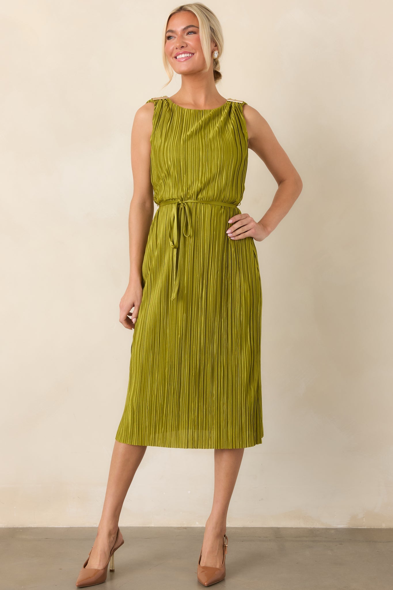 Afterglow Peridot Green Pleated Midi Dress