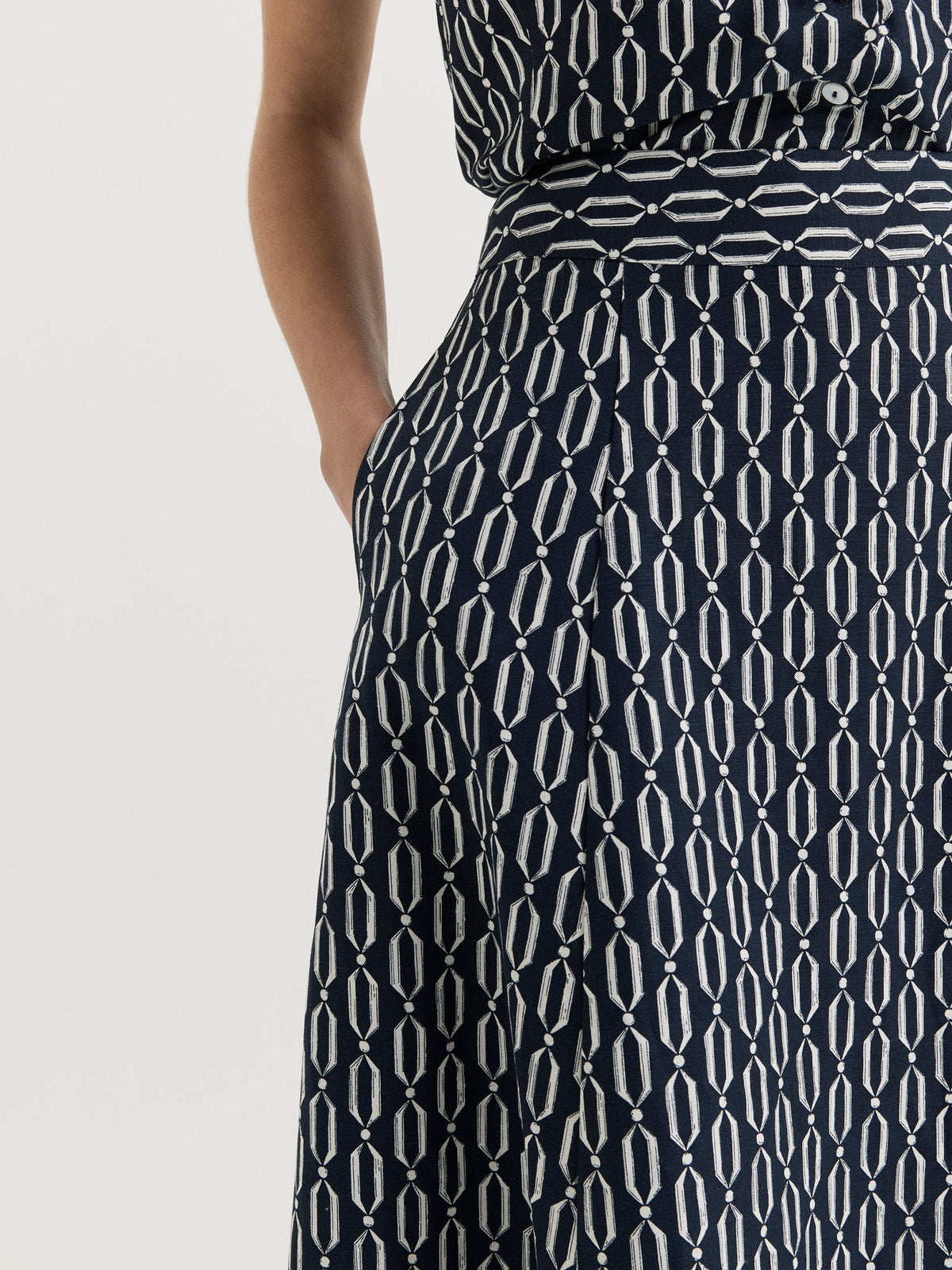 Casa Midi Skirt