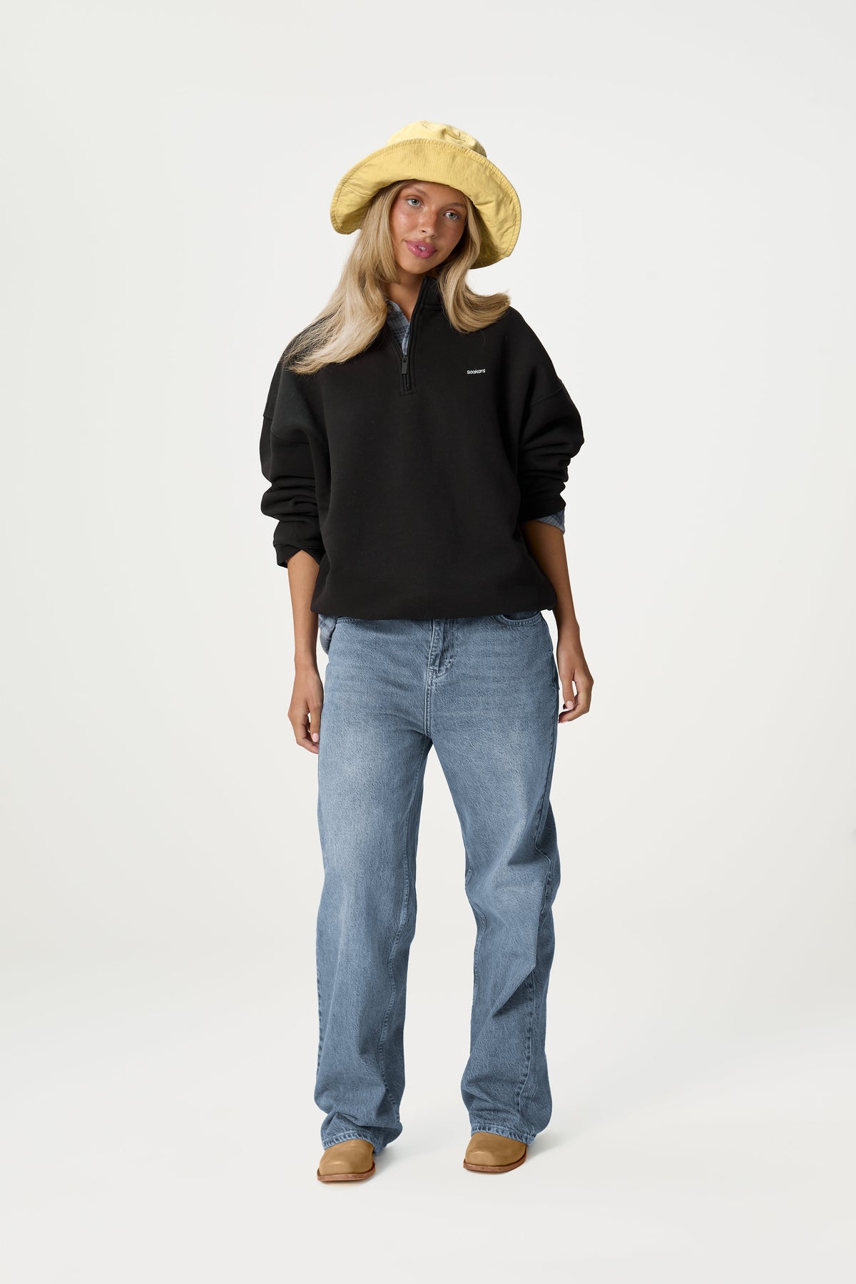 Carolyn Zip Pullover in Black