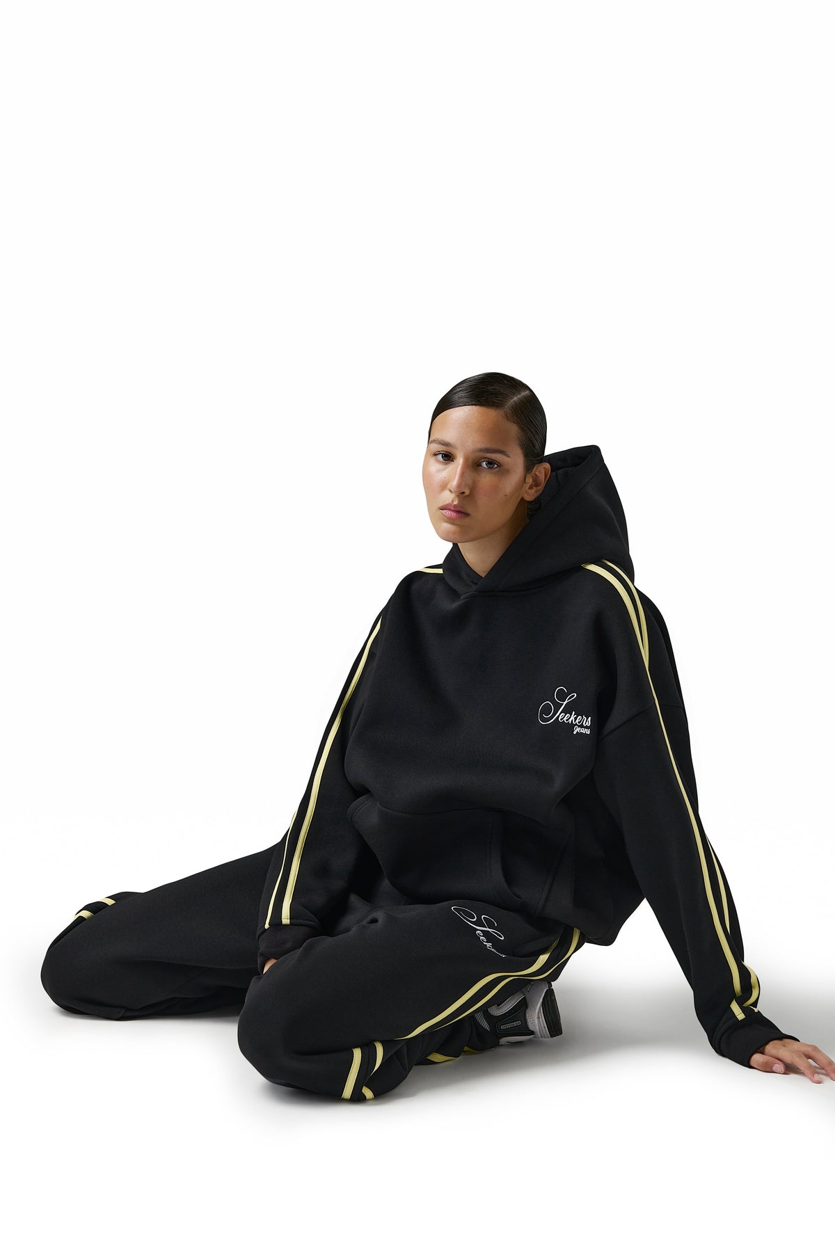 Petite Seekers Sport Hoodie in Black